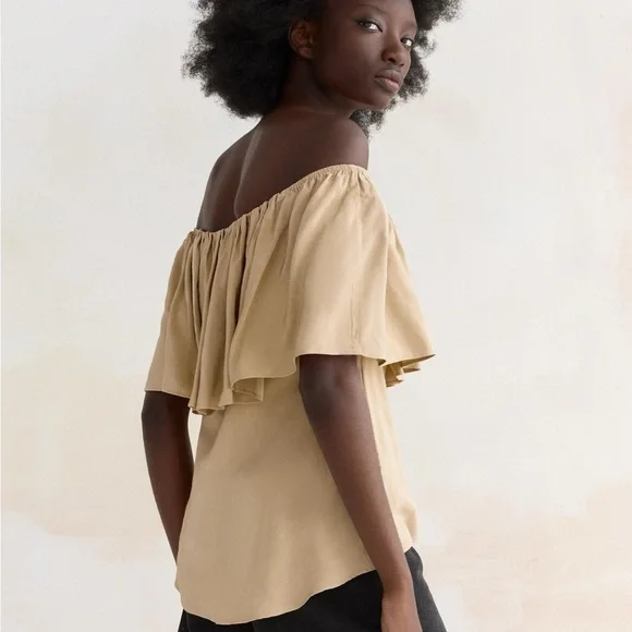 Zara Off-Shoulder Ruffle Top Blouse Shirt New With Tags!